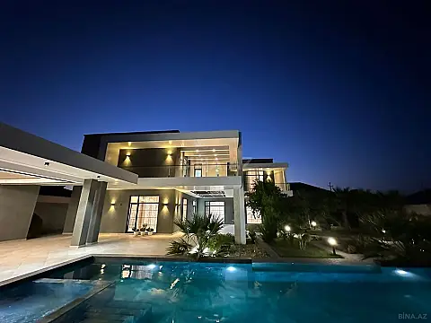 Satılır 7 otaqlı həyət evi 500 m²