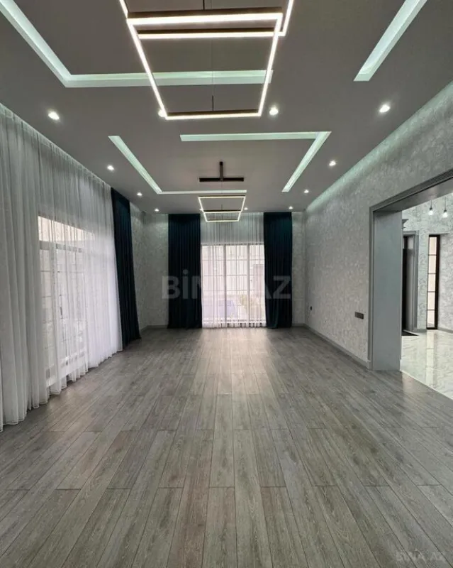 Satılır 4 otaqlı həyət evi 230 m²