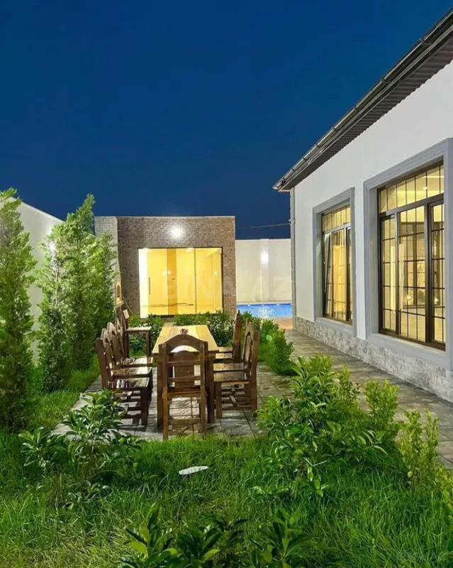 Satılır 4 otaqlı həyət evi 230 m²