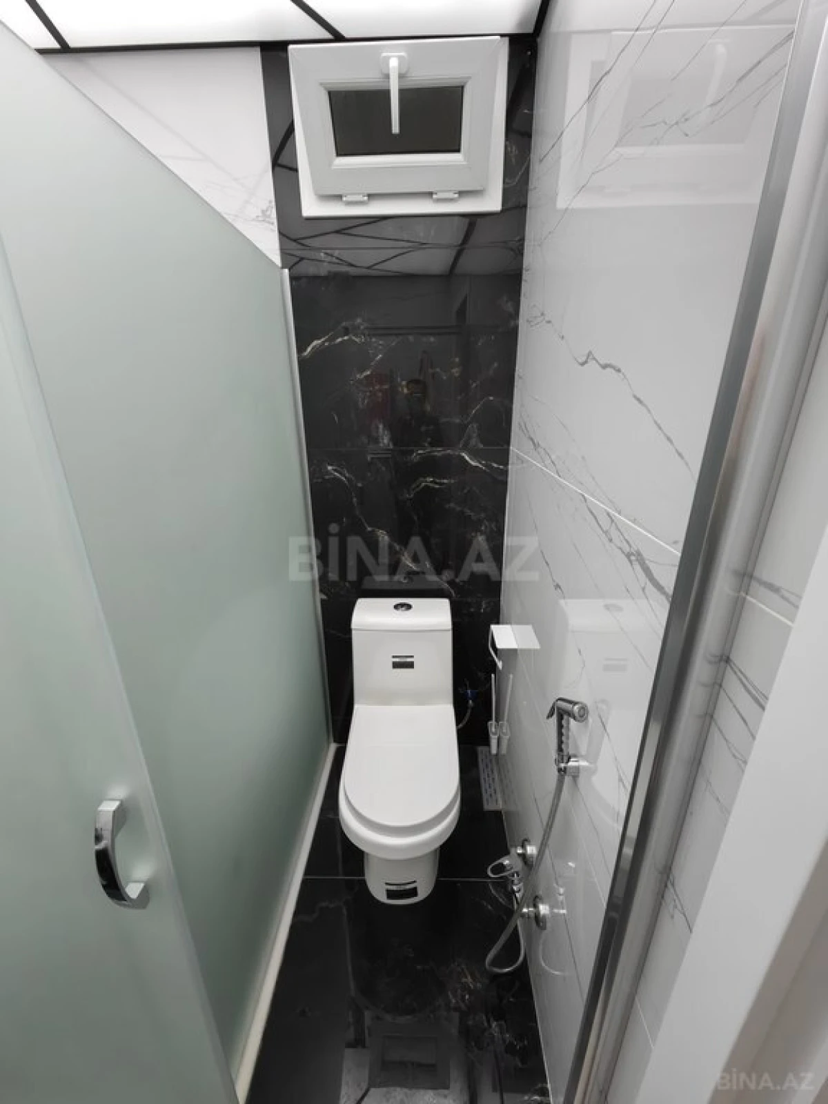 Satılır 3 otaqlı mənzil 125 m²