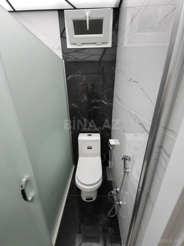 Satılır 3 otaqlı mənzil 125 m²