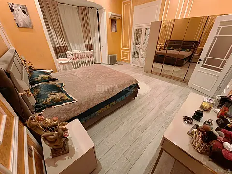 Satılır 3 otaqlı mənzil 125 m²