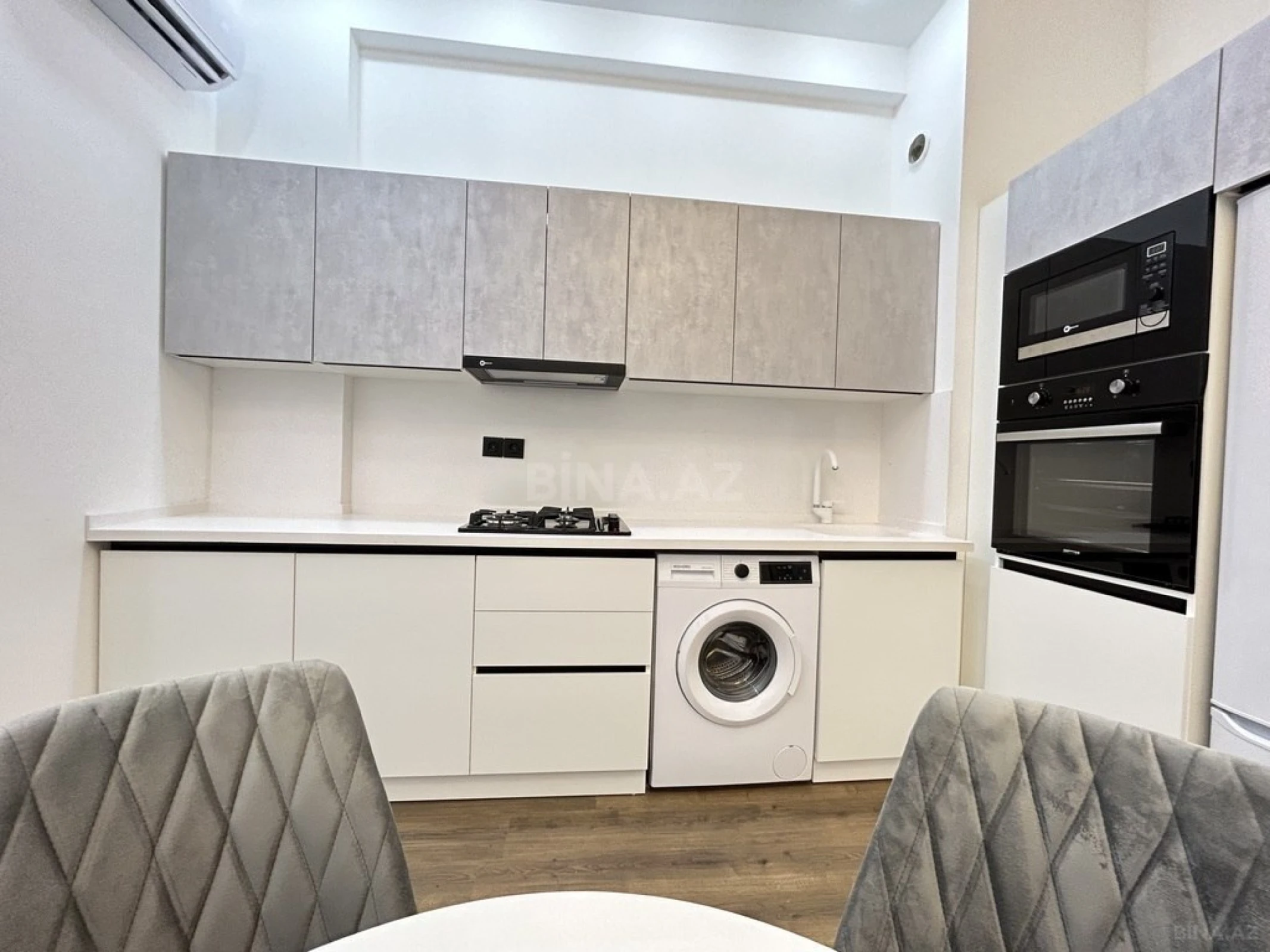 Kirayə verilir 2 otaqlı mənzil 55 m²