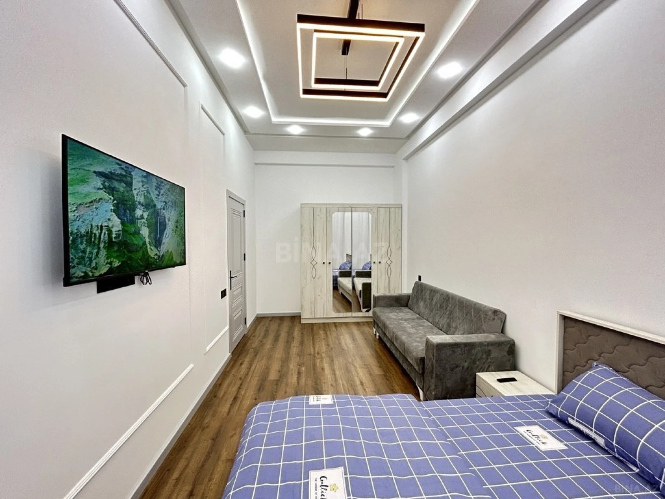 Kirayə verilir 2 otaqlı mənzil 55 m²