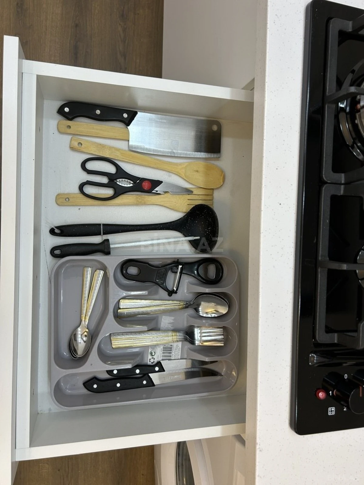 Kirayə verilir 2 otaqlı mənzil 55 m²