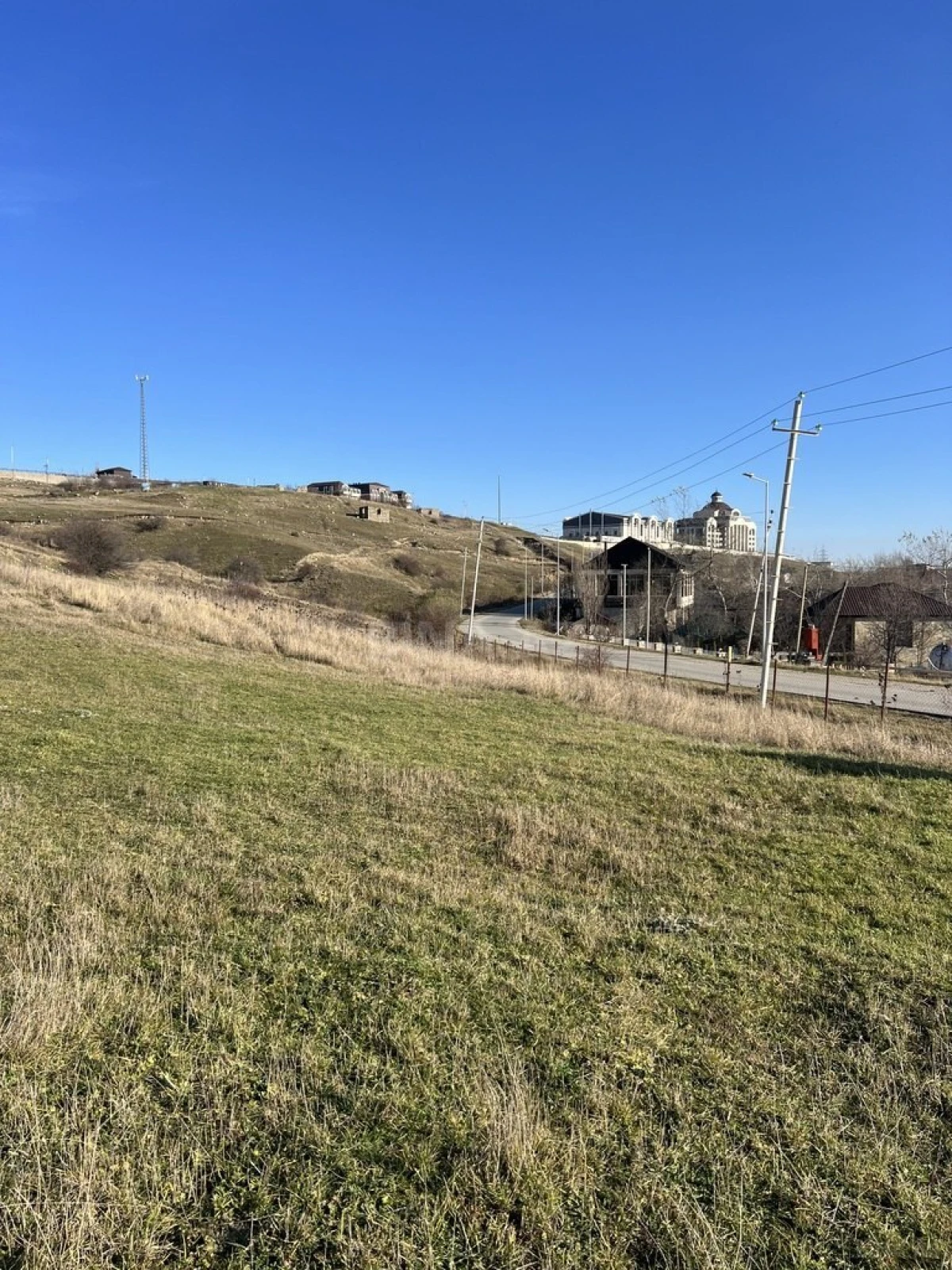 Satılır torpaq sahəsi 200 m²