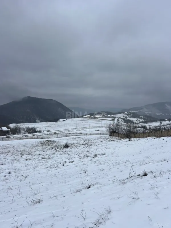 Satılır torpaq sahəsi 200 m²