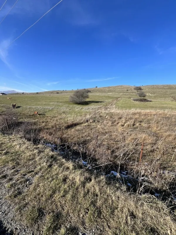 Satılır torpaq sahəsi 200 m²