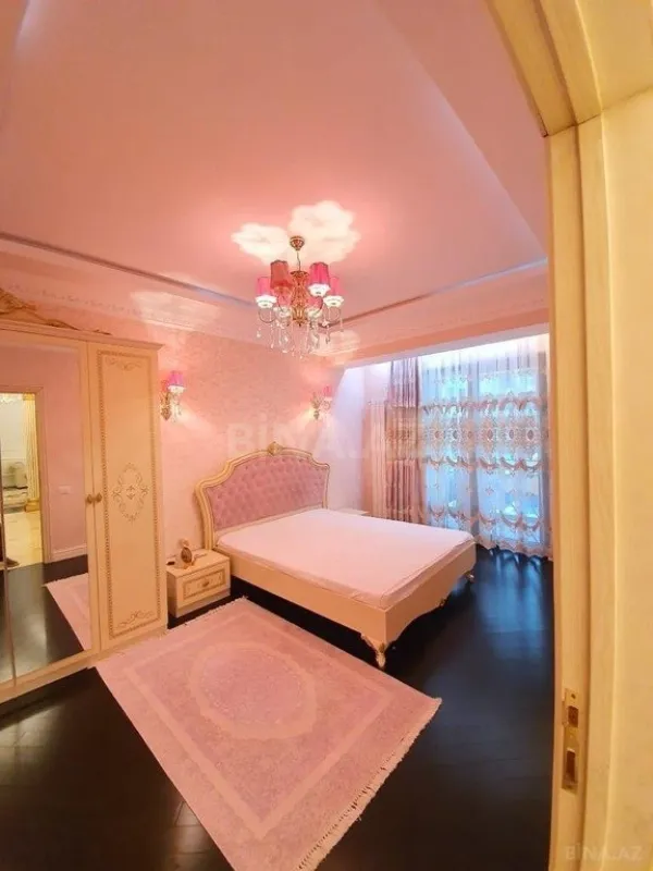 Satılır 3 otaqlı mənzil 100 m²