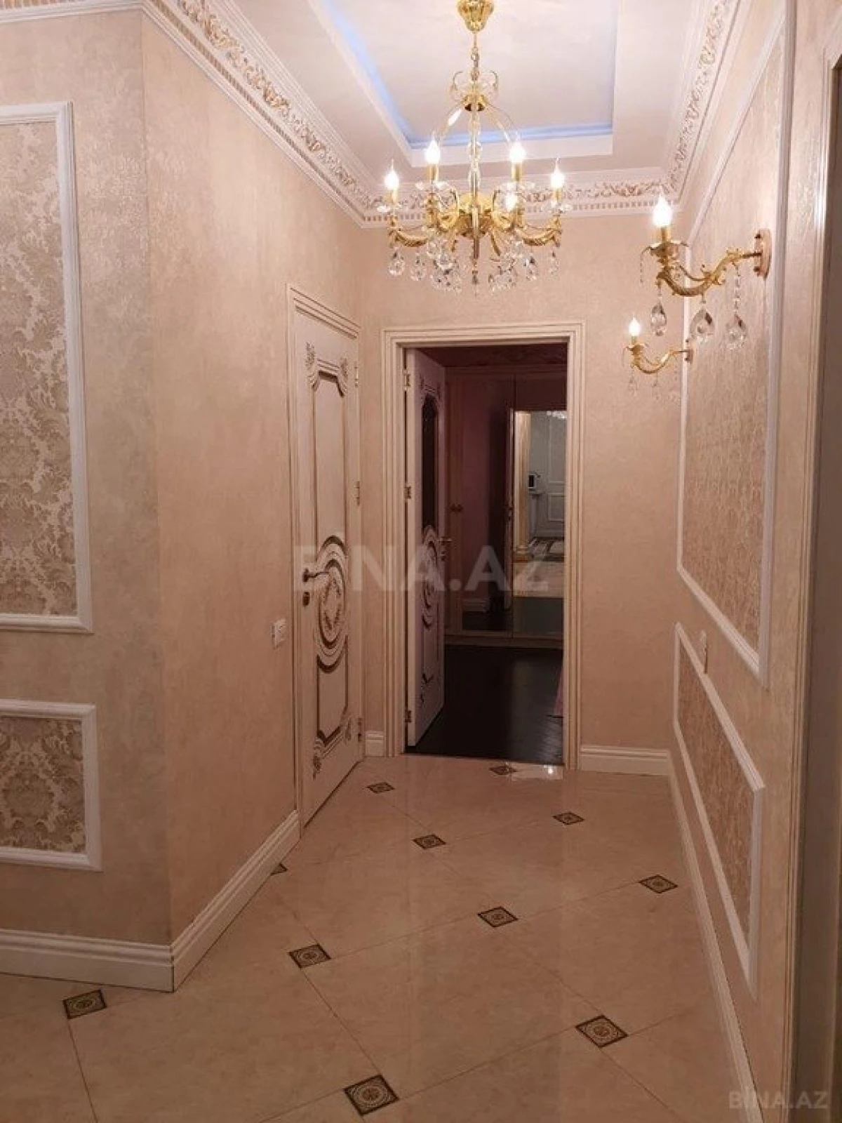 Satılır 3 otaqlı mənzil 100 m²