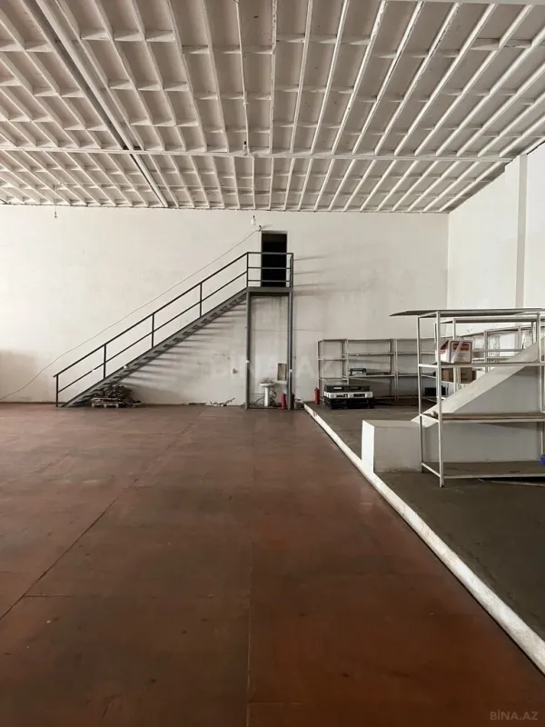 Satılır obyekt 600 m²