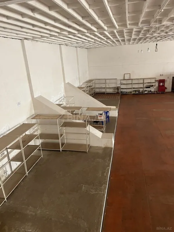 Satılır obyekt 600 m²