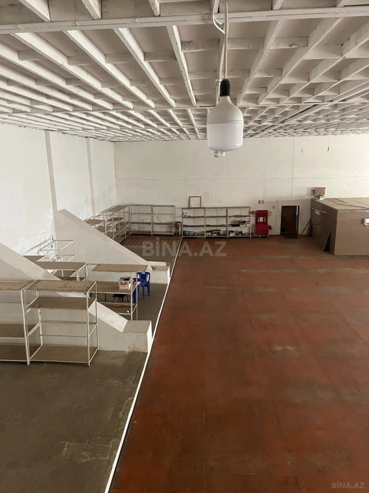 Satılır obyekt 600 m²