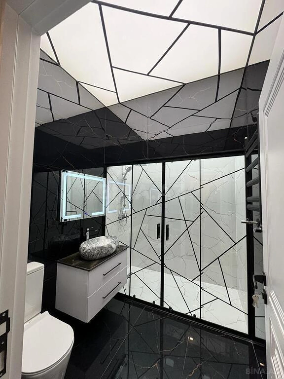 Satılır 4 otaqlı həyət evi 180 m²