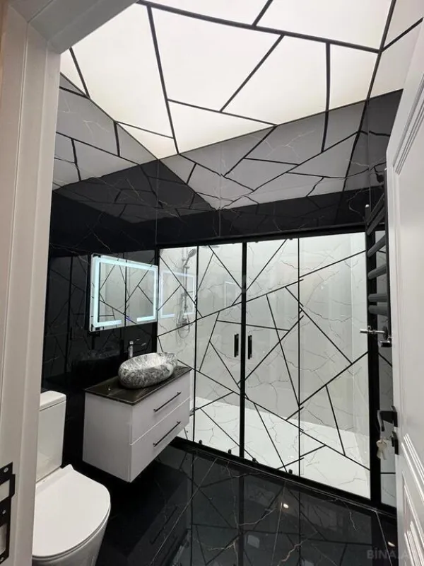 Satılır 4 otaqlı həyət evi 180 m²