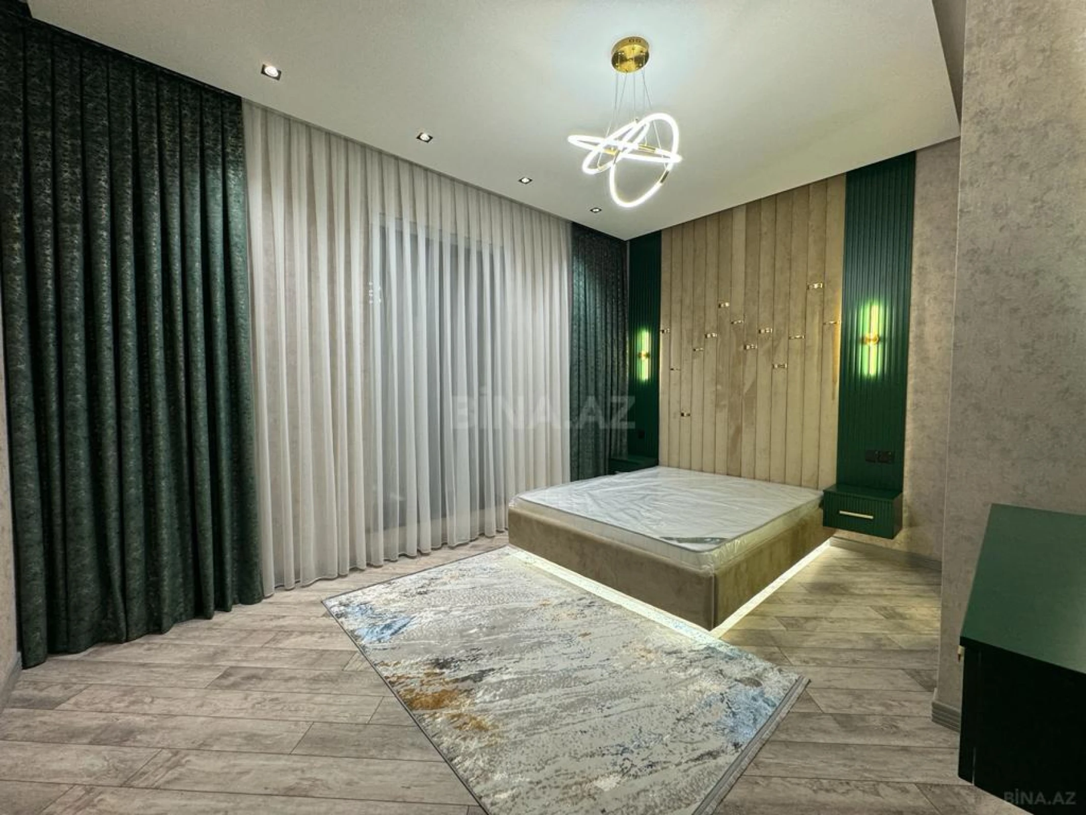 Satılır 4 otaqlı həyət evi 180 m²