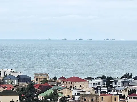 Satılır 6 otaqlı həyət evi 600 m²