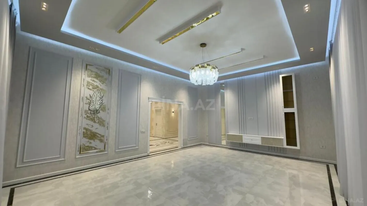 Satılır 5 otaqlı həyət evi 250 m²