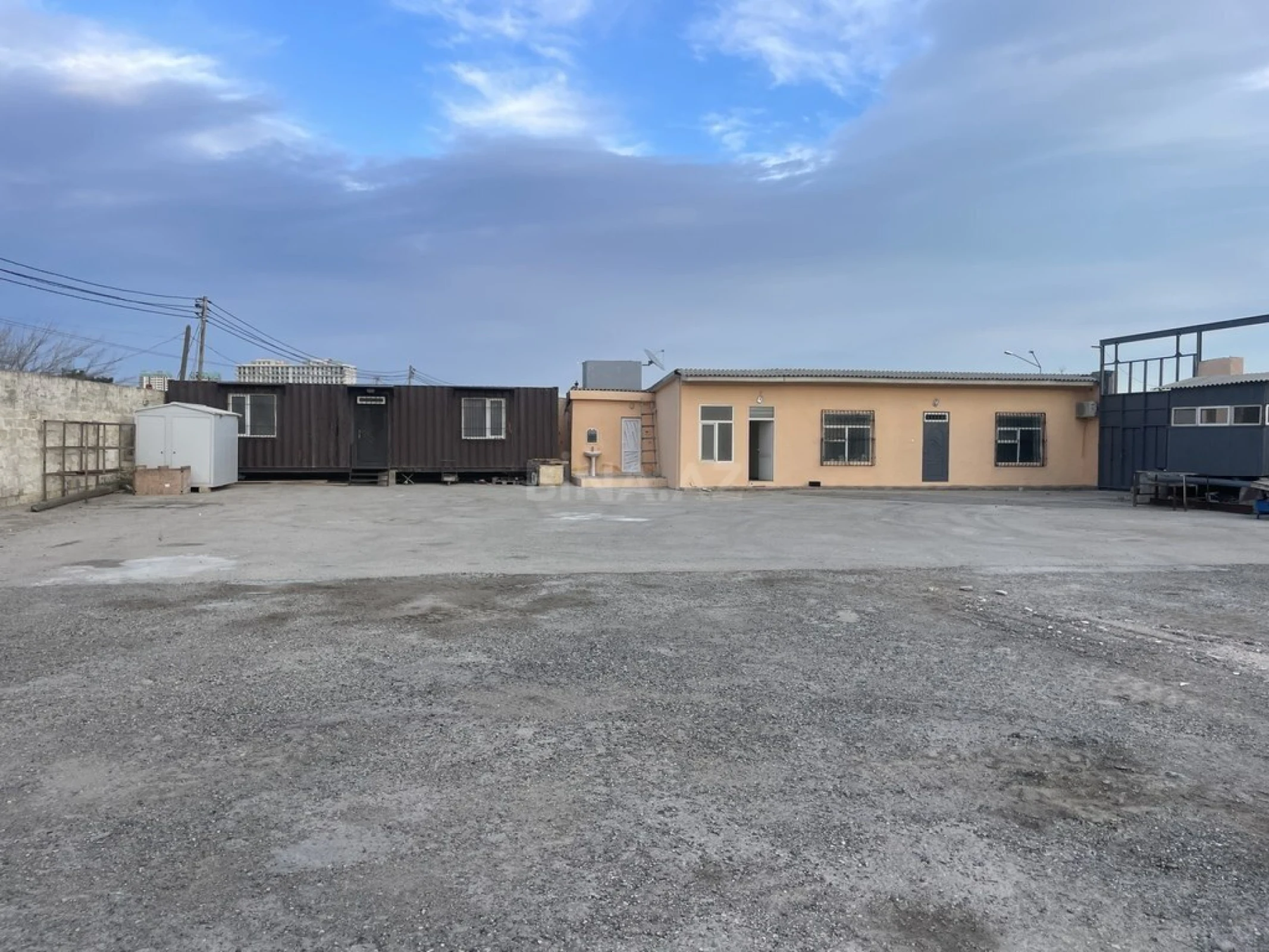 Kirayə verilir obyekt 1600 m²