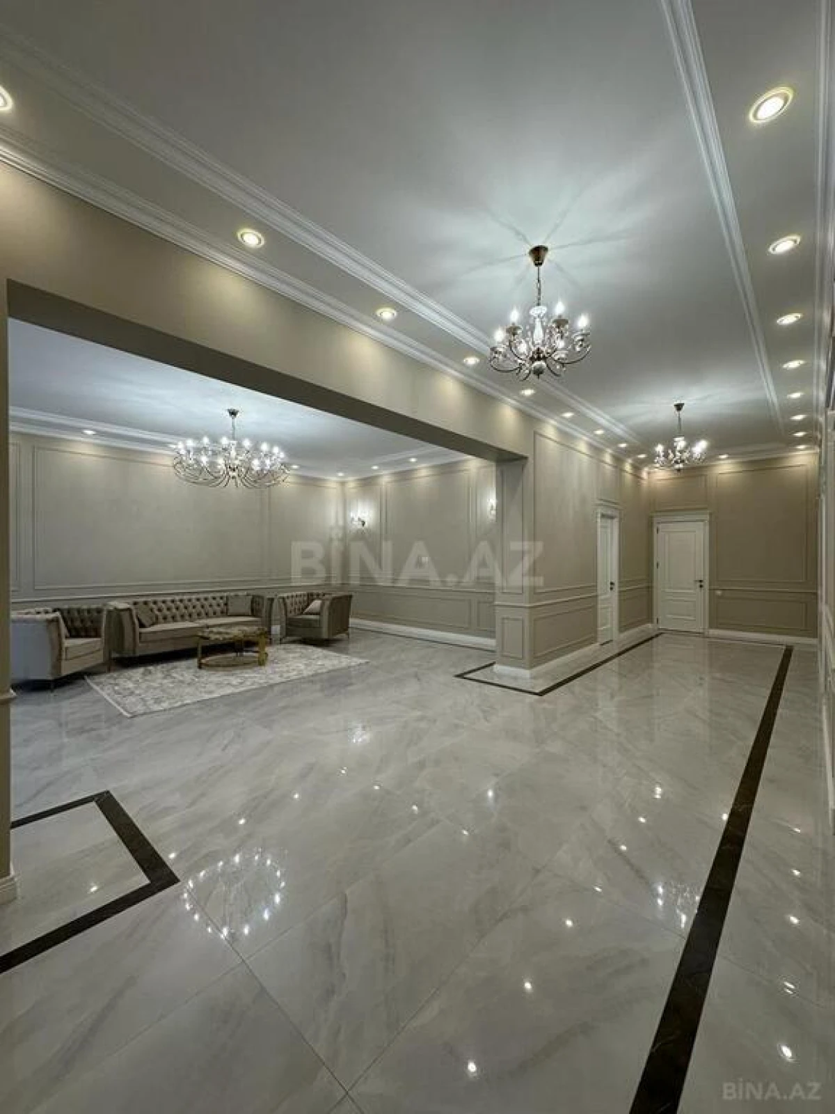 Satılır 5 otaqlı həyət evi 230 m²