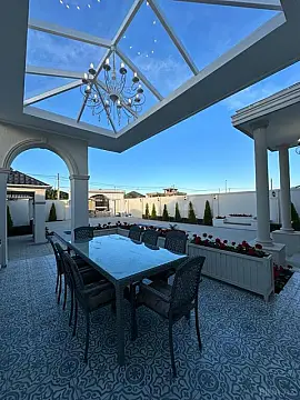 Satılır 5 otaqlı həyət evi 230 m²