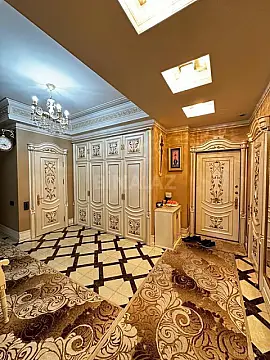 Satılır 3 otaqlı mənzil 140 m²