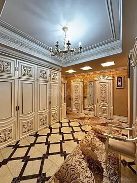 Satılır 3 otaqlı mənzil 140 m²