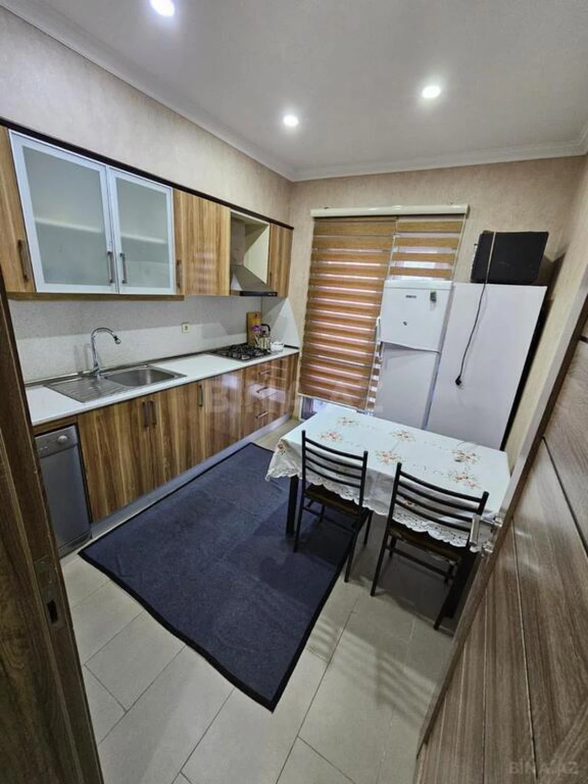 Satılır 7 otaqlı həyət evi 272 m²