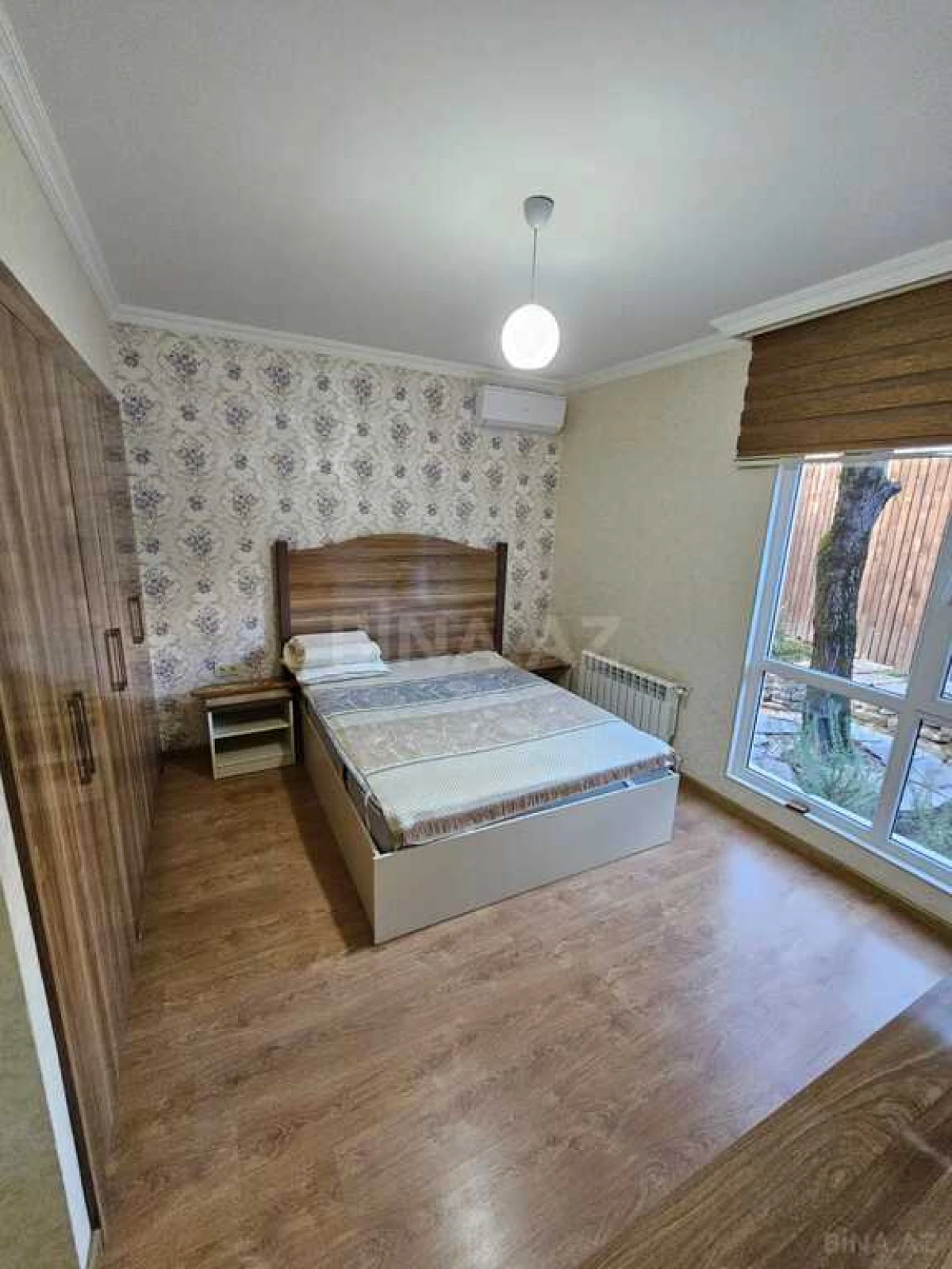 Satılır 7 otaqlı həyət evi 272 m²