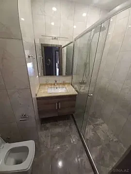 Kirayə verilir 4 otaqlı mənzil 200 m²
