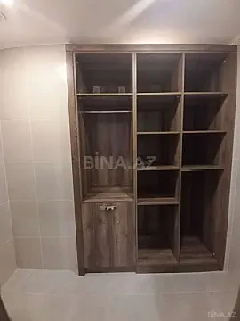 Kirayə verilir 4 otaqlı mənzil 200 m²
