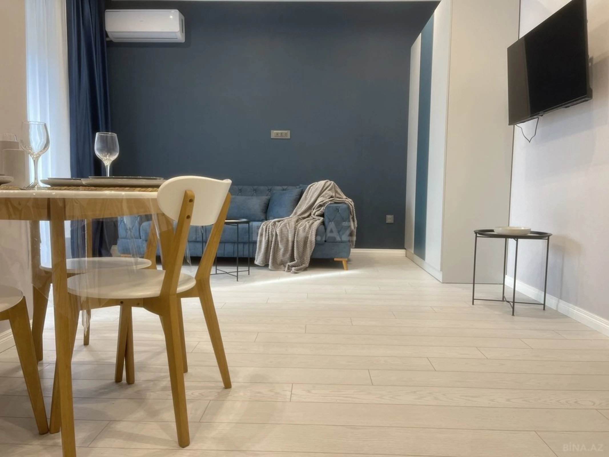 Kirayə verilir 2 otaqlı mənzil 60 m²