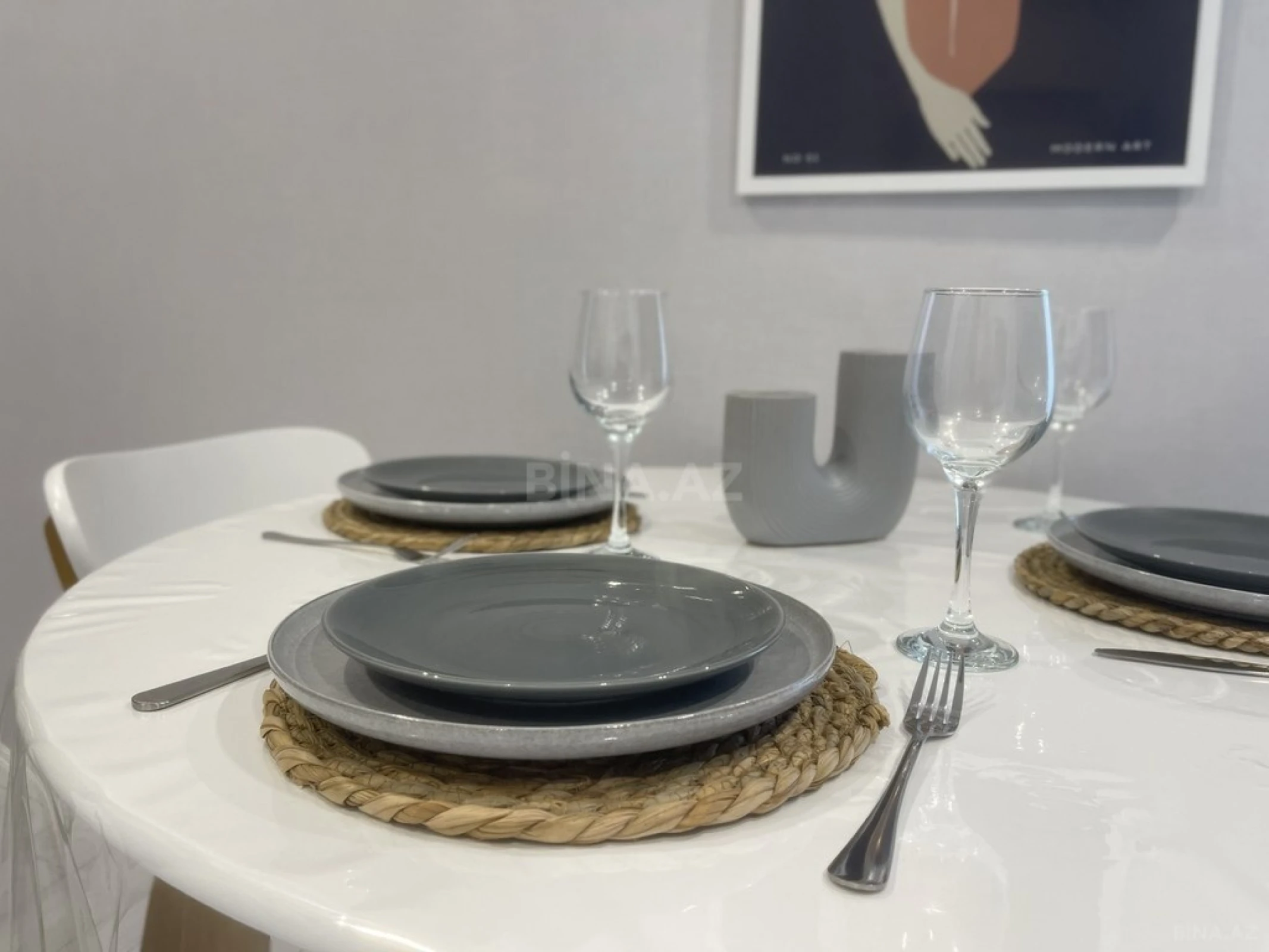 Kirayə verilir 2 otaqlı mənzil 60 m²