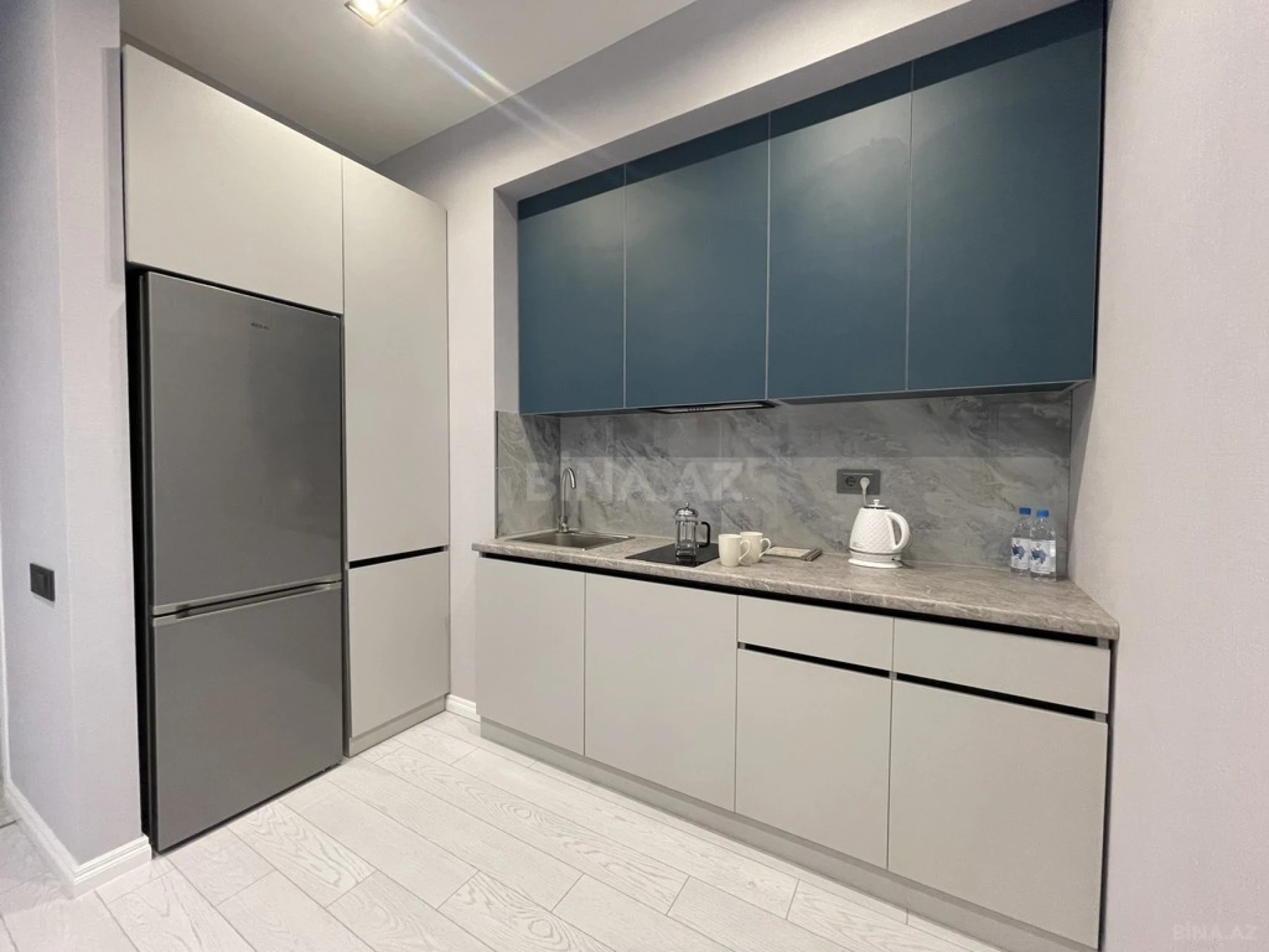 Kirayə verilir 2 otaqlı mənzil 60 m²