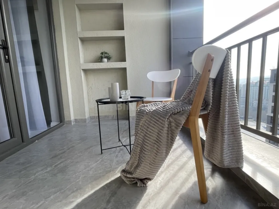 Kirayə verilir 2 otaqlı mənzil 60 m²