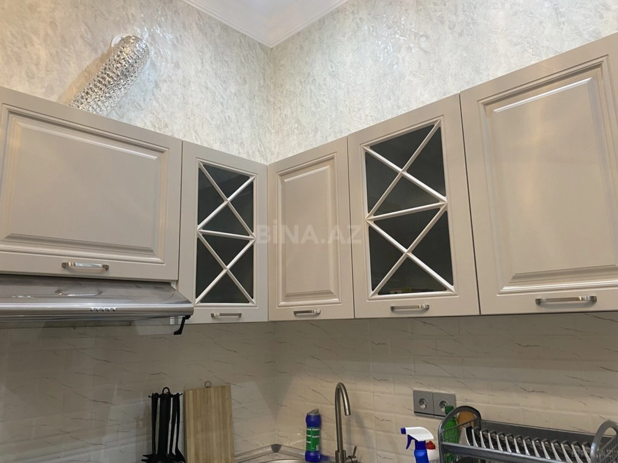 Kirayə verilir 2 otaqlı mənzil 55 m²