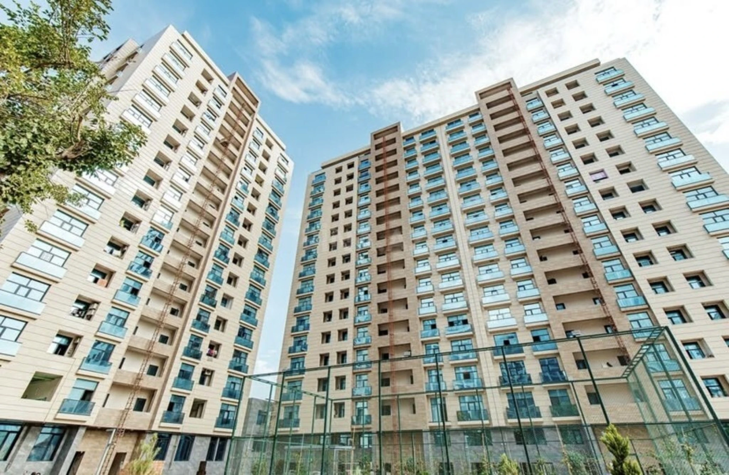 Kirayə verilir 2 otaqlı mənzil 55 m²