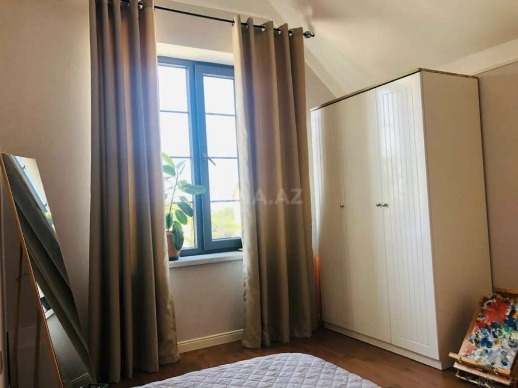 Kirayə verilir 5 otaqlı həyət evi 250 m²