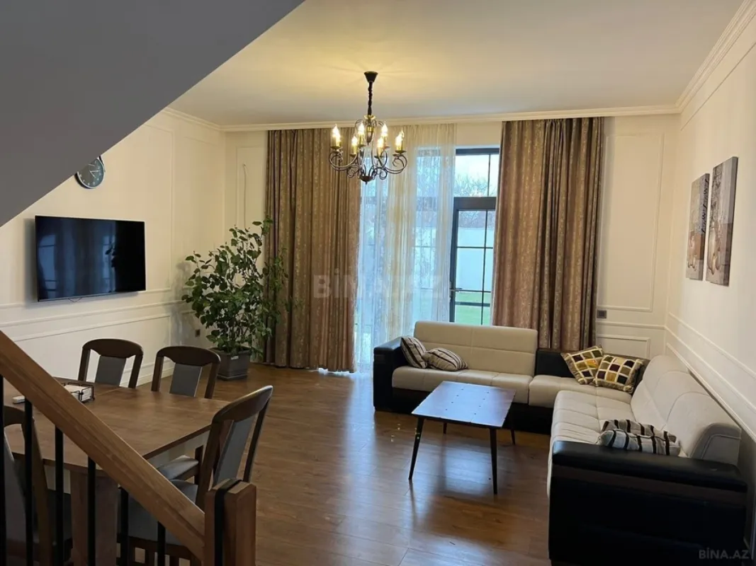 Kirayə verilir 5 otaqlı həyət evi 250 m²