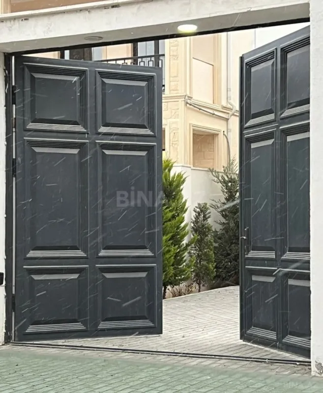 Kirayə verilir 5 otaqlı həyət evi 250 m²