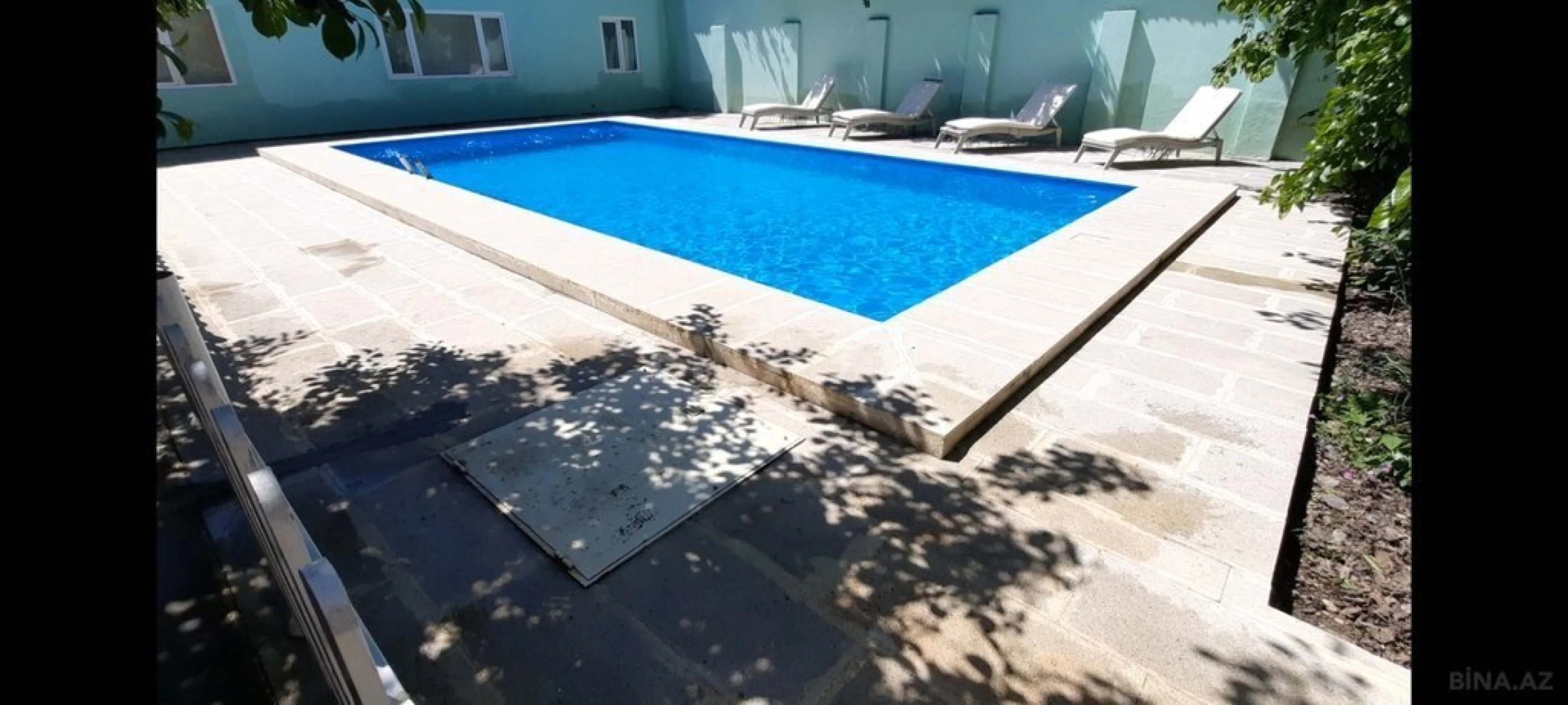 Kirayə verilir 8 otaqlı həyət evi 420 m²