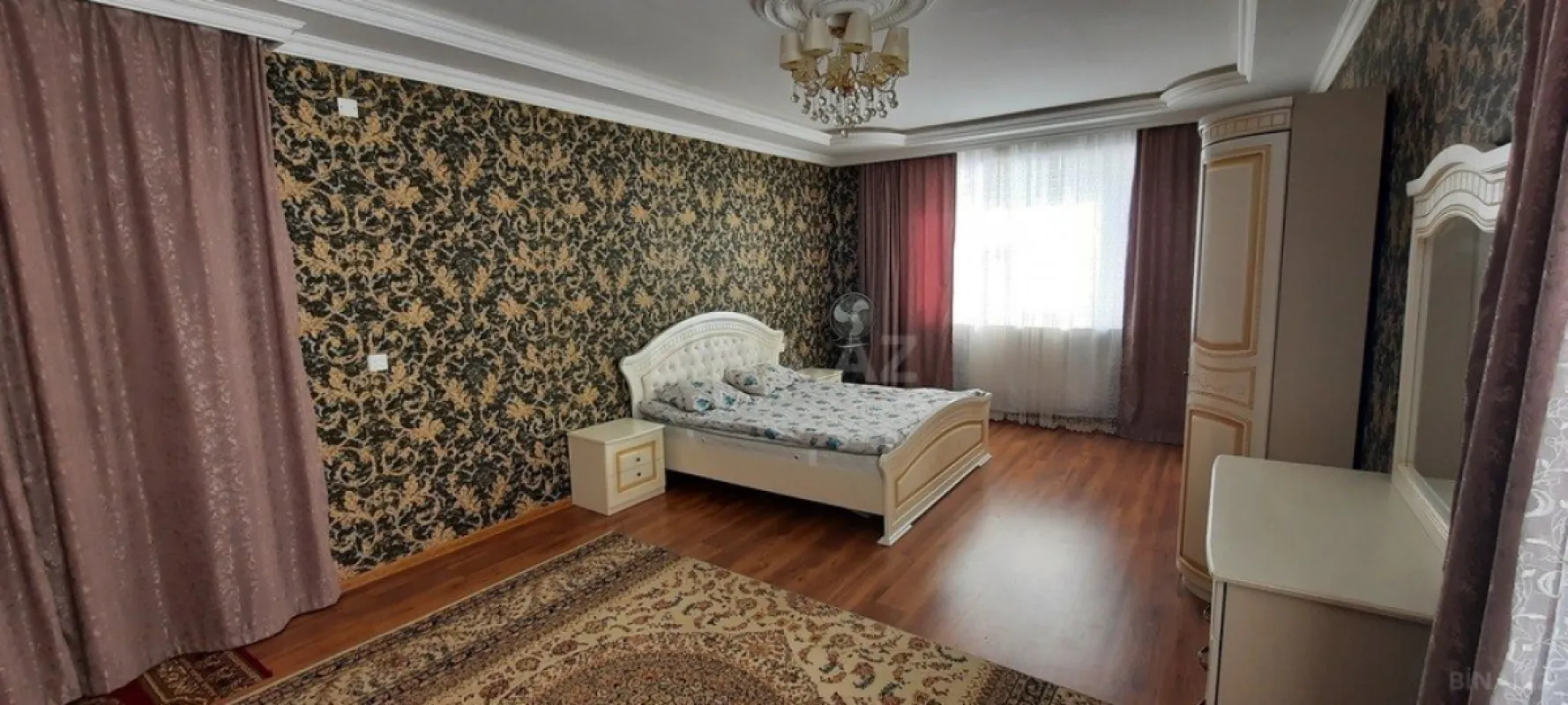 Kirayə verilir 8 otaqlı həyət evi 420 m²