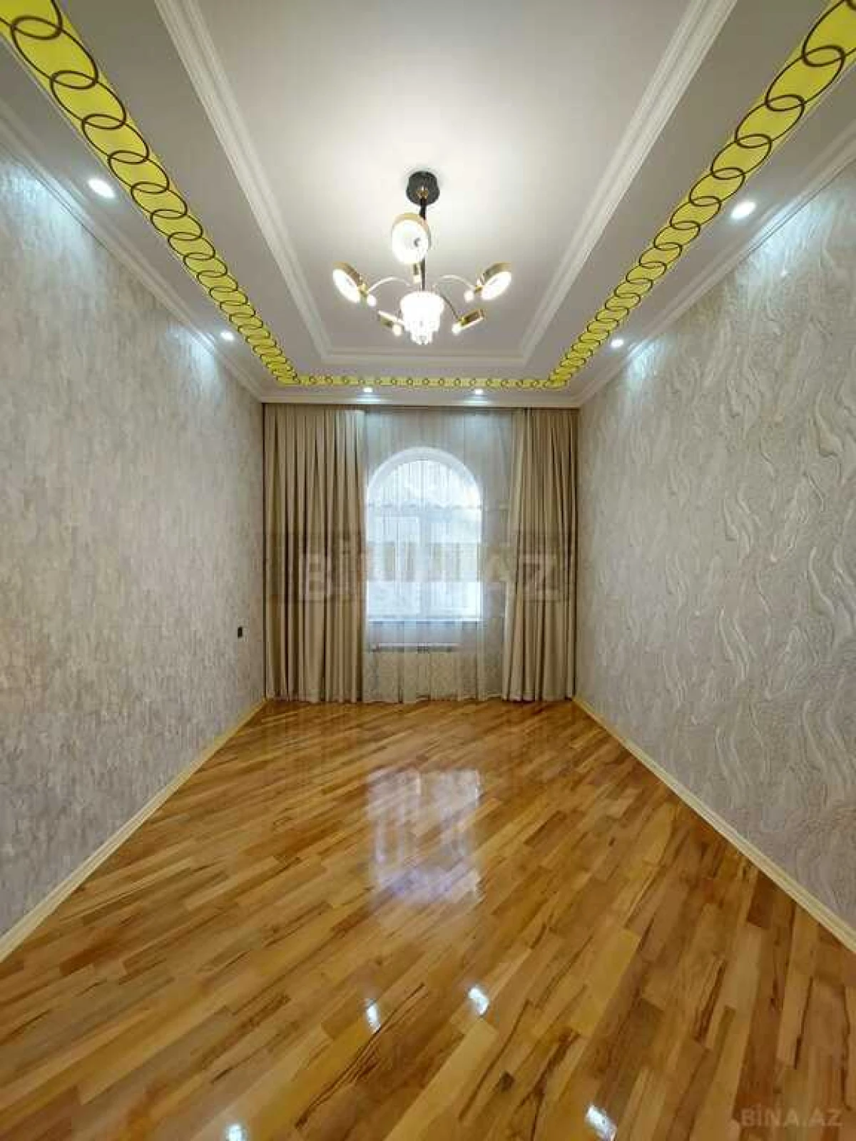 Satılır 4 otaqlı həyət evi 170 m²