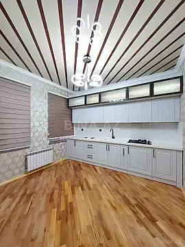 Satılır 4 otaqlı həyət evi 170 m²