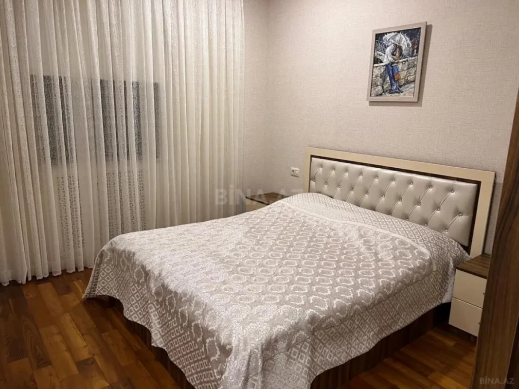 Kirayə verilir 8 otaqlı həyət evi 540 m²