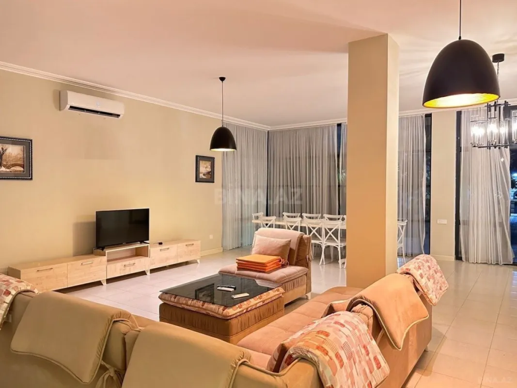 Kirayə verilir 4 otaqlı həyət evi 250 m²