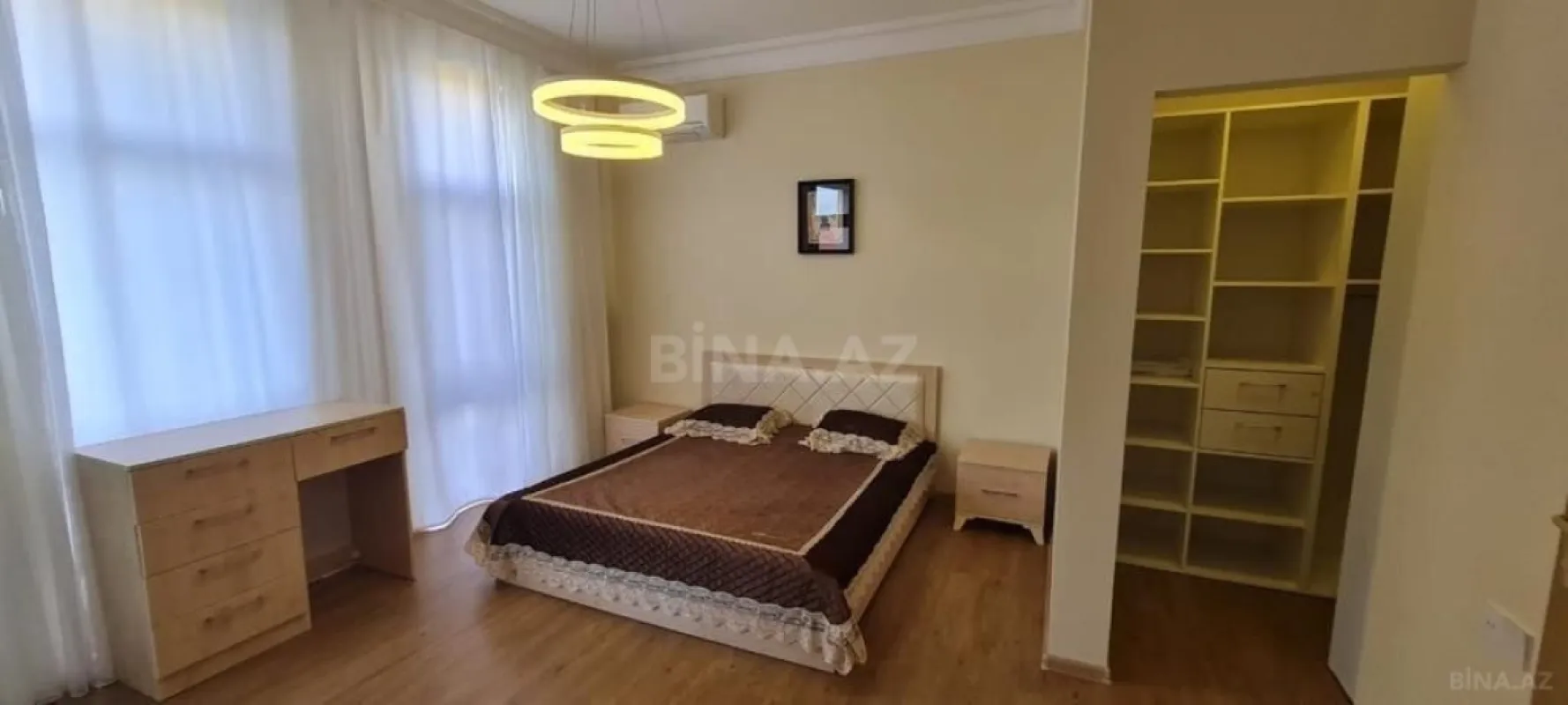 Kirayə verilir 4 otaqlı həyət evi 250 m²