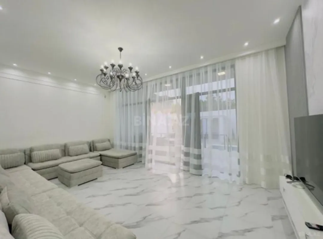 Kirayə verilir 5 otaqlı həyət evi 290 m²