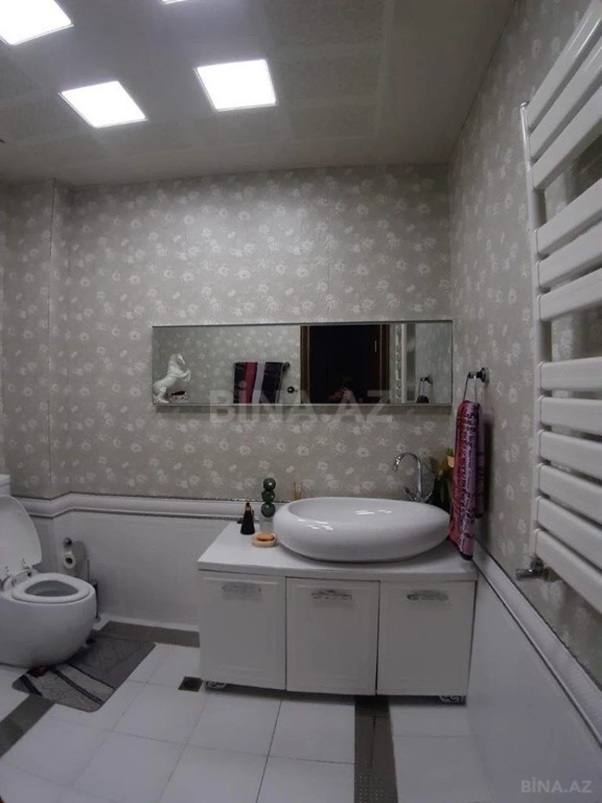 Kirayə verilir 5 otaqlı həyət evi 450 m²