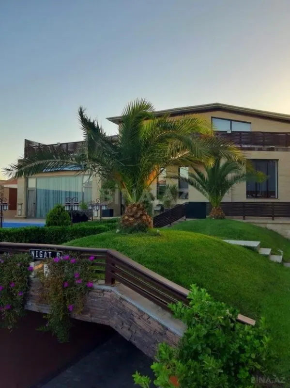 Kirayə verilir 5 otaqlı həyət evi 450 m²